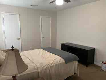 2 Rooms in Cypress, TX avail