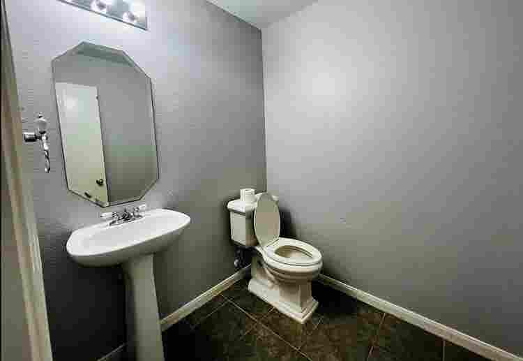 2 Rooms in Cypress, TX avail