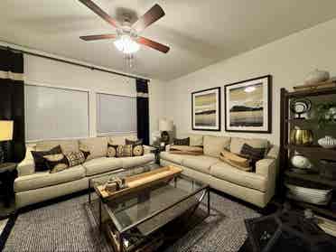 Cozy Furnished Room in Georgetown
