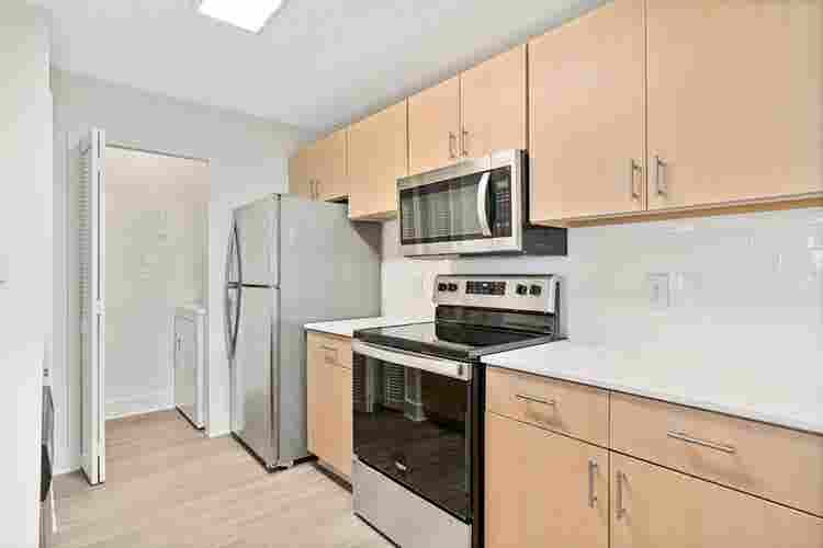 Looking for a  roommate