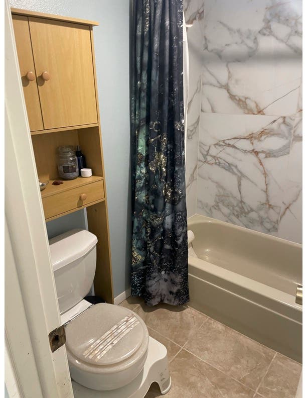 Room In Aurora W/Private Bathroom