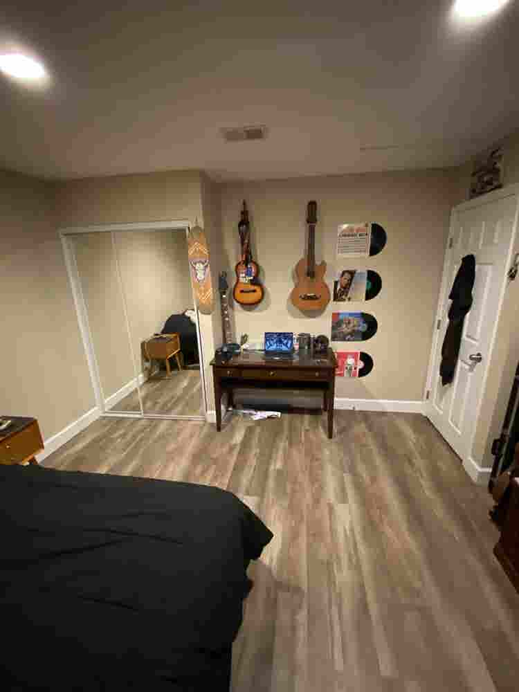 Need roommate for big 3 bed housee