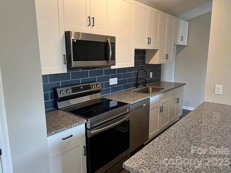 2 BR in Charlotte