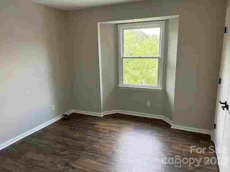 2 BR in Charlotte