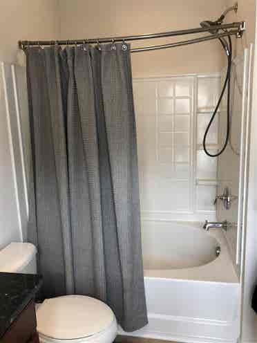 4 BR in Cary