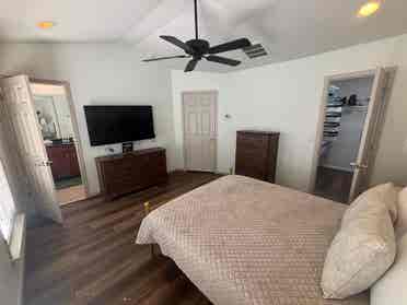 4 BR in Cary