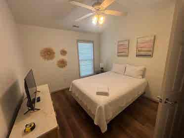 4 BR in Cary