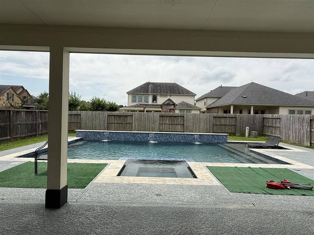 Room Available near Tomball