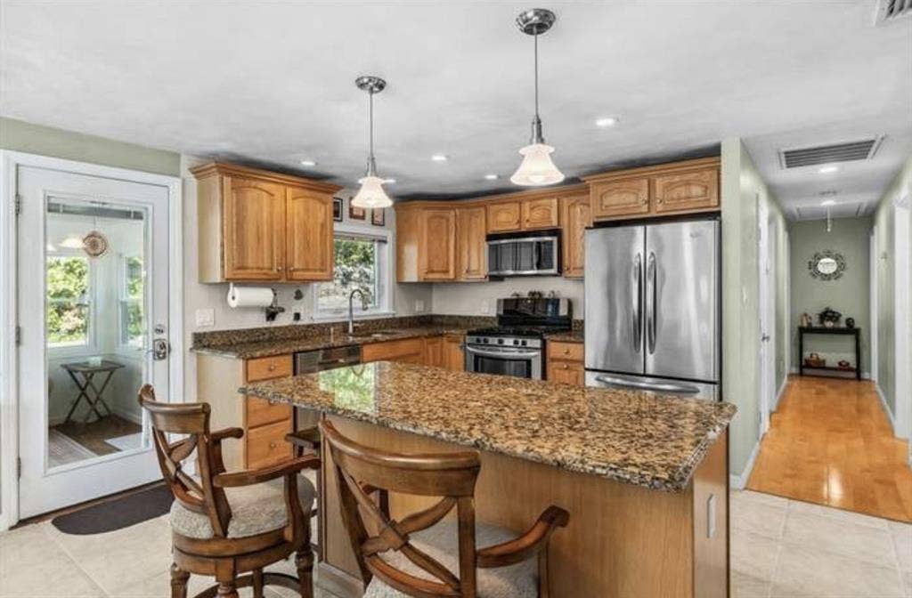 Two Rooms for Rent