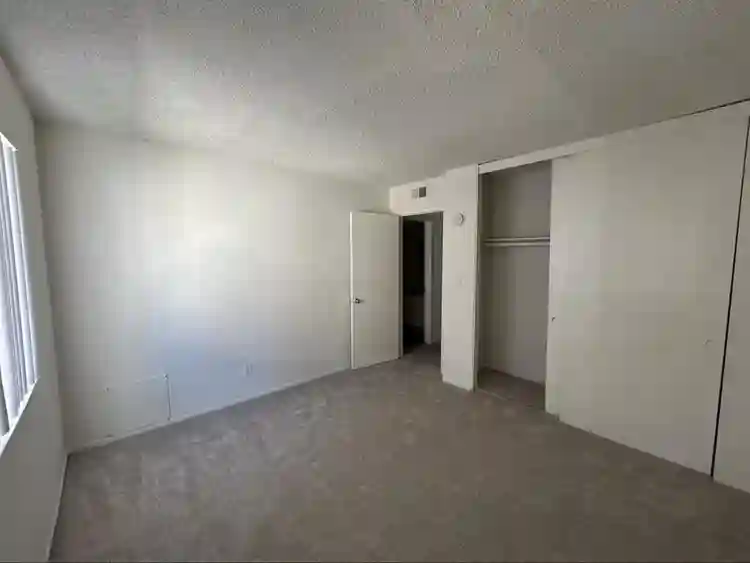 Lovely single room & private bath