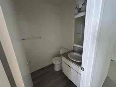 Lovely single room & private bath