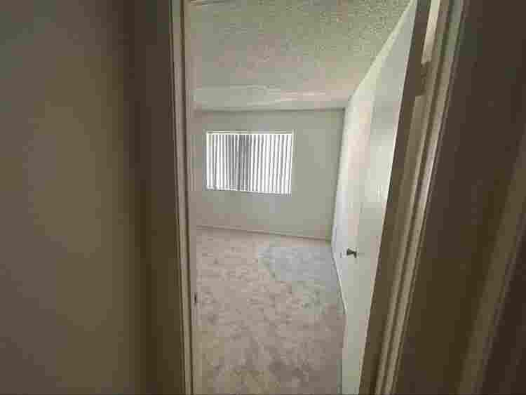 Lovely single room & private bath