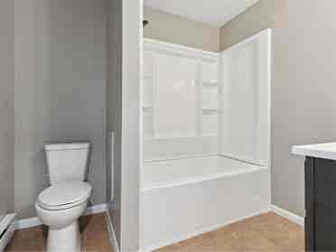 APARTMENT FOR RENT