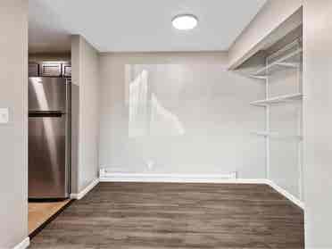 APARTMENT FOR RENT