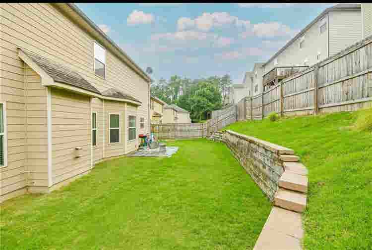 4 Bedroom Single Family house