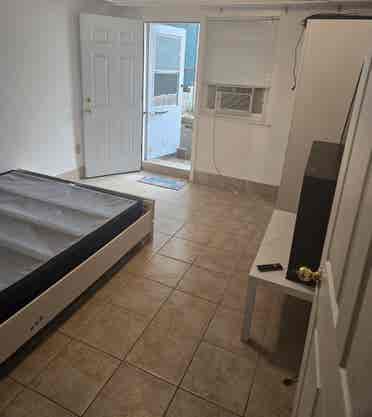 Room for Rent in Astoria Queens NY