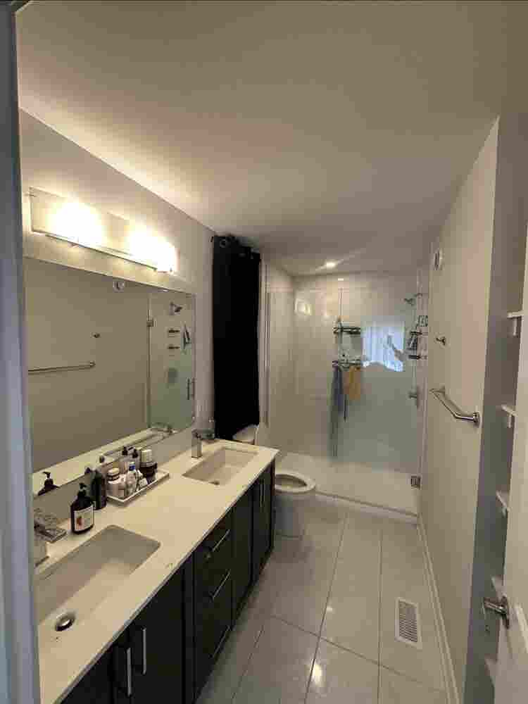Private room for rent