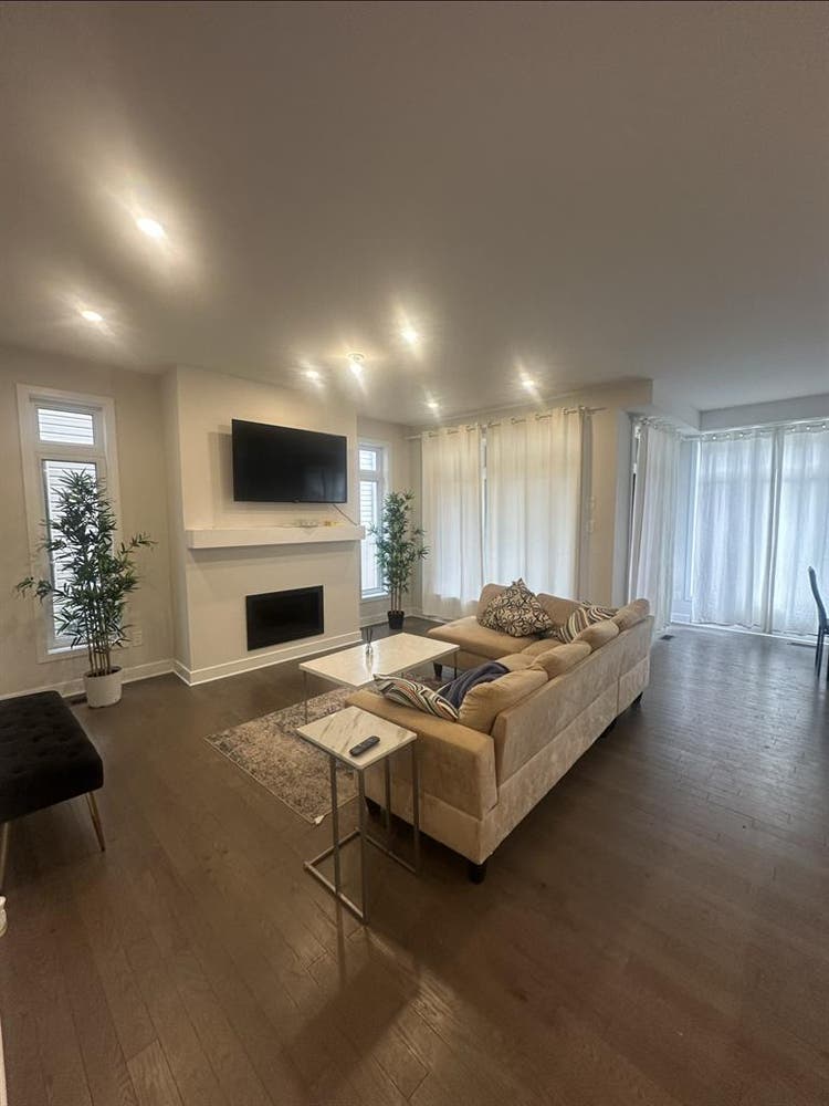 Private room for rent