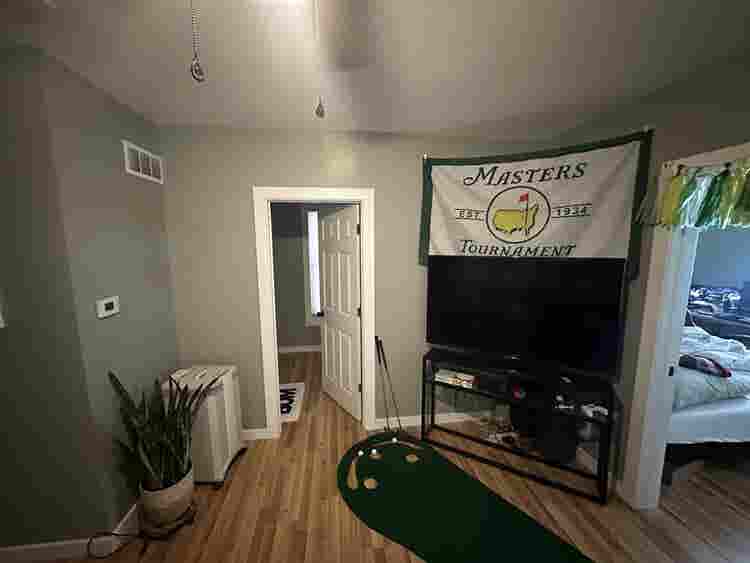 Room for rent on Bridge Street inGR