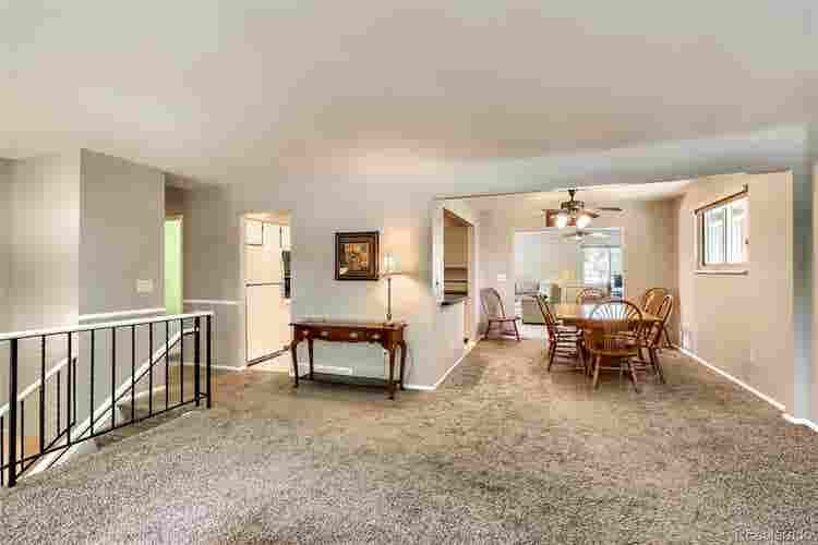 Big Room w Priv Bath in Littleton!