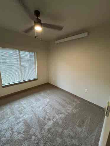 Master bedroom available sept 1st