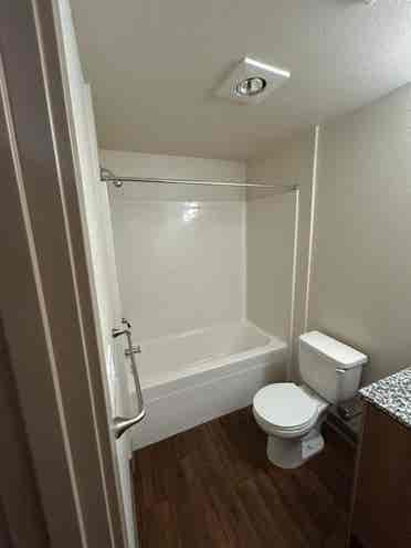 Master bedroom available sept 1st
