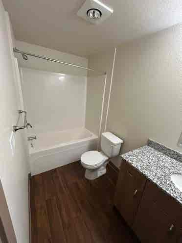 Master bedroom available sept 1st