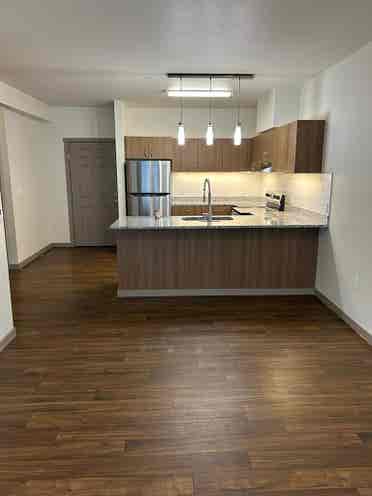 Master bedroom available sept 1st