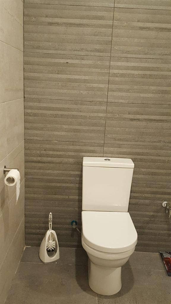 Shared room / bedspace available