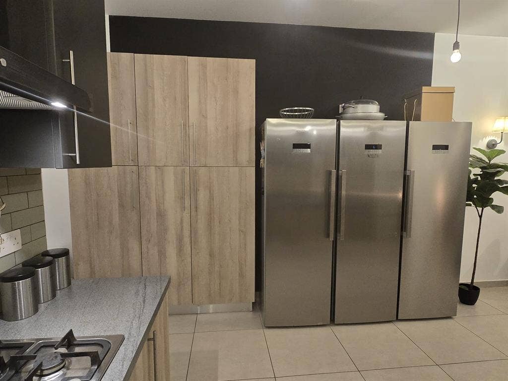 Shared room / bedspace available