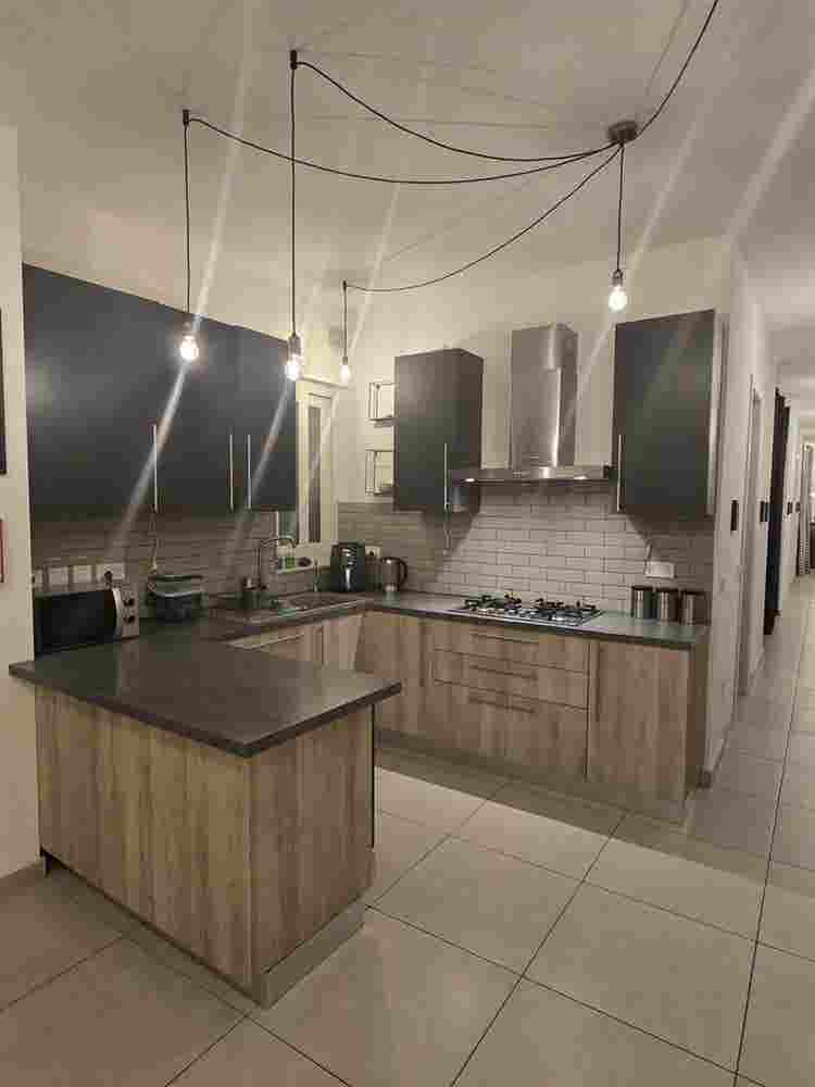 Shared room / bedspace available