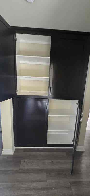 PRIVATE ROOM FOR RENT (LUXURY APT)
