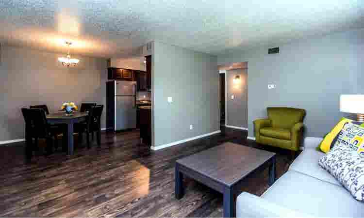 Move in  to Norman apartment