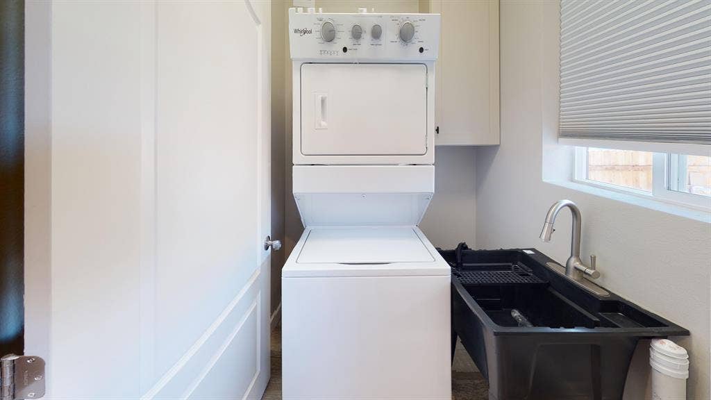 1 BR in Denver