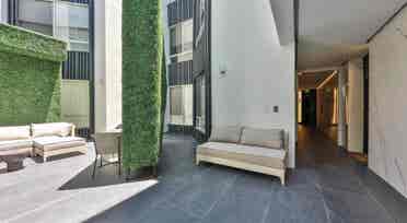 Master bedroom for rent HOLLYWOODD