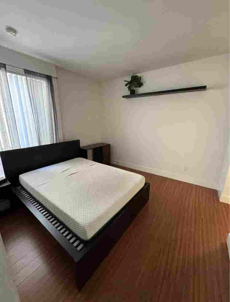 Master bedroom for rent HOLLYWOODD