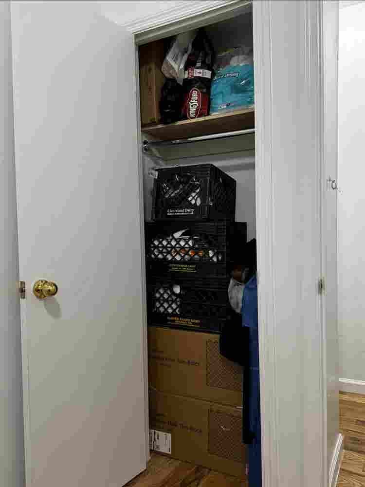 Brooklyn Room Near Trains