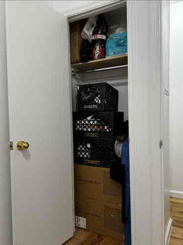 Brooklyn Room Near Trains