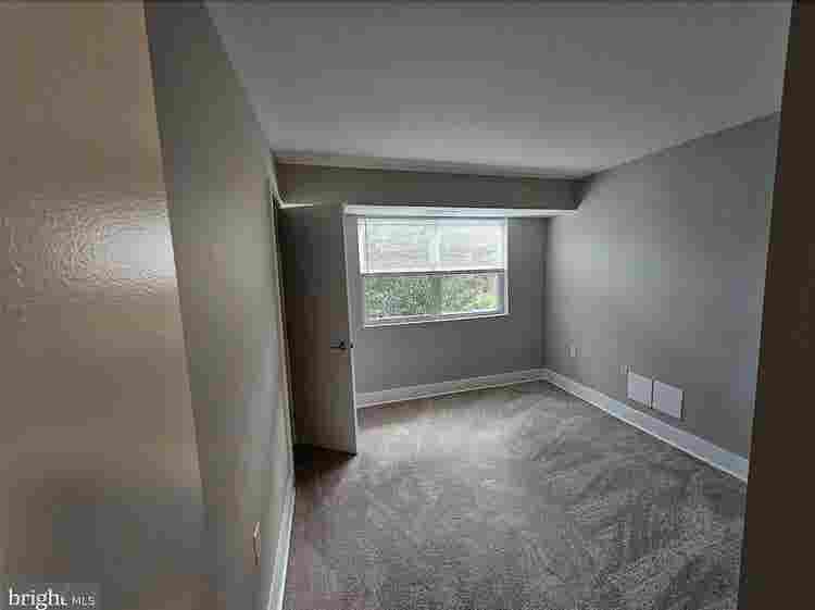 Spacious Room for Rent Anacostia