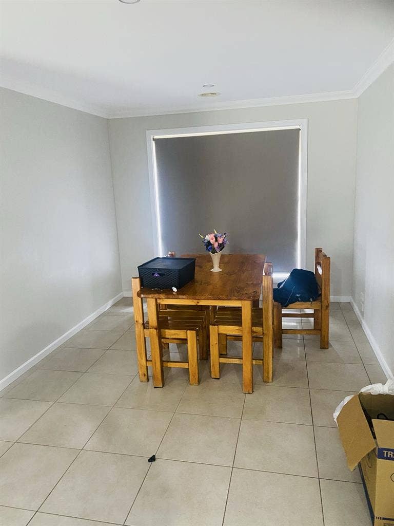 2 rooms to rent in thurgoona