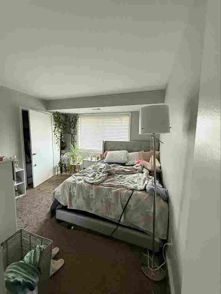 Bedroom near Glendale/Broad ripple