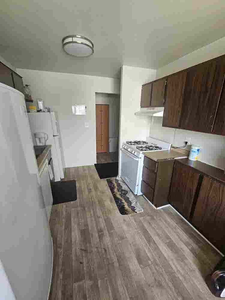 Roommate wanted