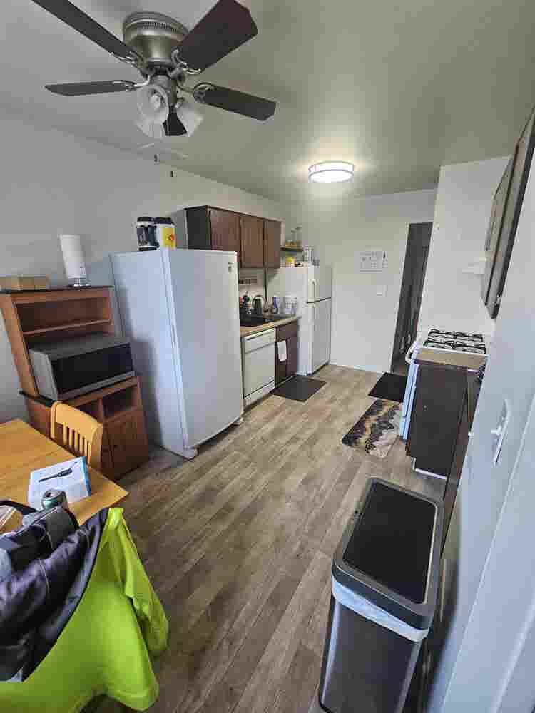 Roommate wanted