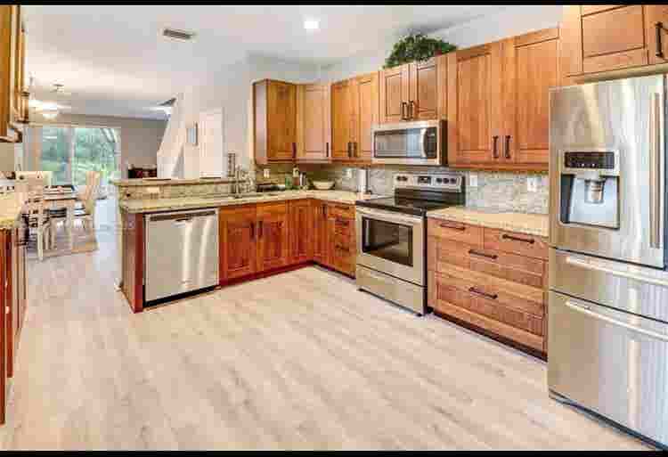 Looking for female roommates only.