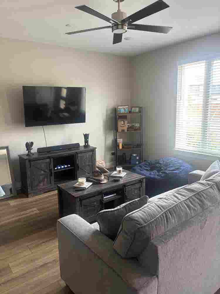 1 Bedroom + Shared Bath Near DFW