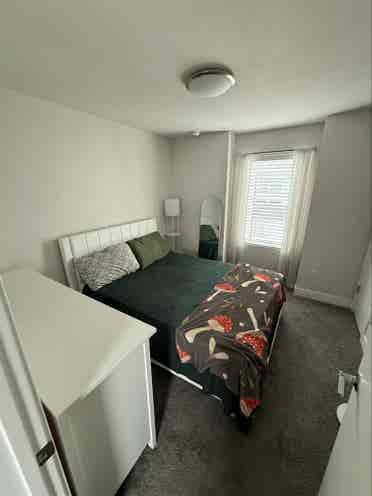 ROOMMATE WANTED