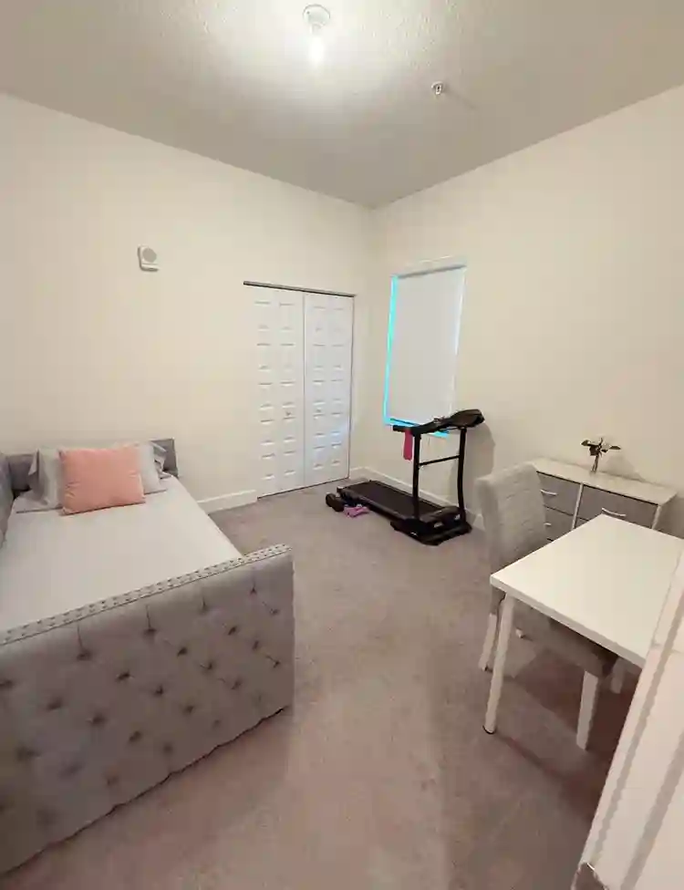 Bella Habitación en Doral