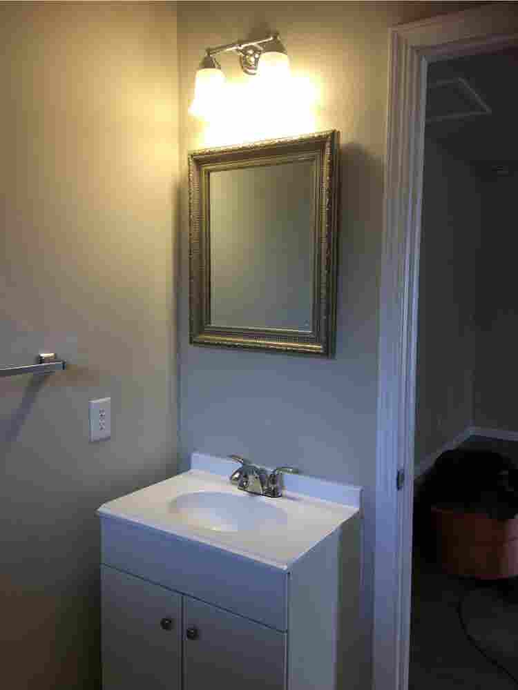 Room 
available near Fresno State.