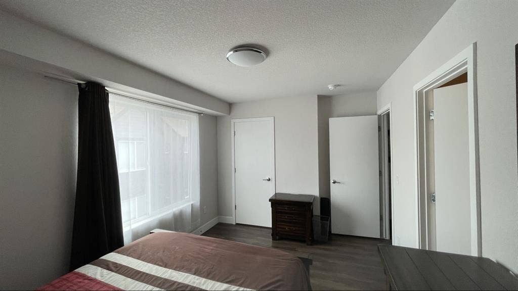 Furnished Room w/ Private Bath