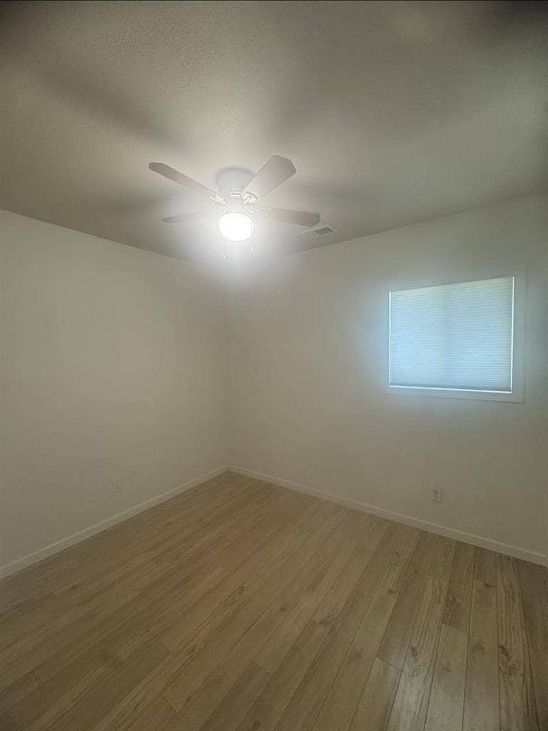 Near Fresno State room available.